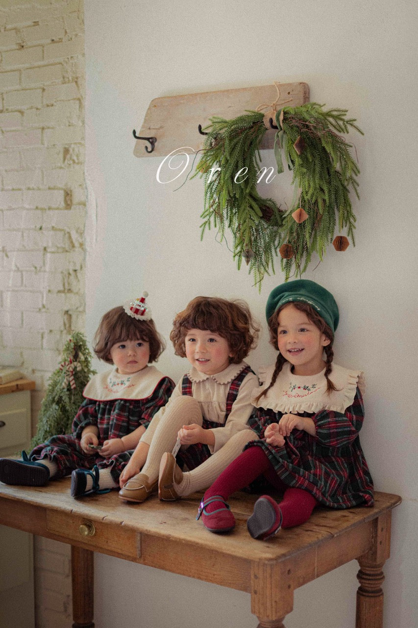 韓國童裝 25秋冬 | OR25505 聖誕款 Eve Check Melange Pants