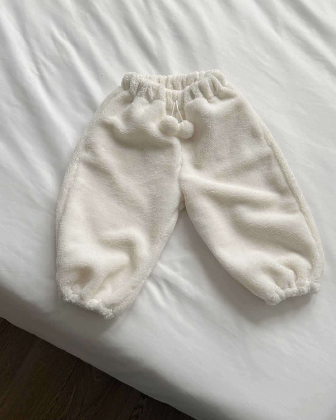 韓國童裝 25秋冬 | NB25431 Snowy Pants