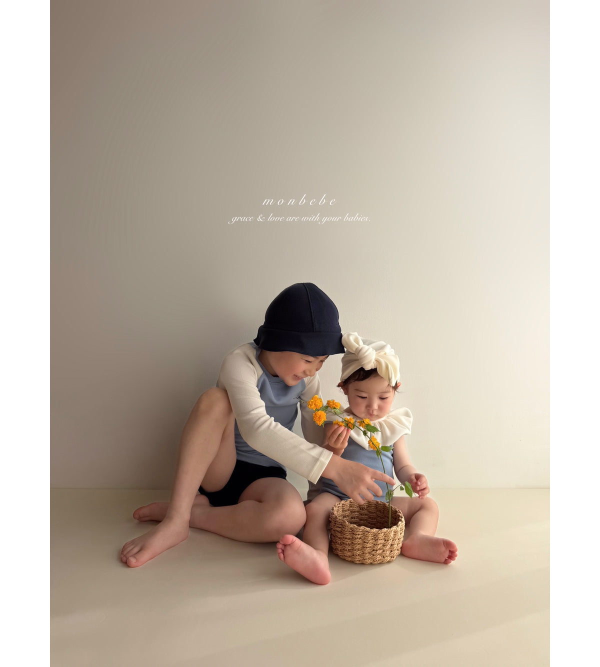 韓國童裝 Swimwear 2026新款 Monbebe 荷葉邊泳衣（泳帽套裝）