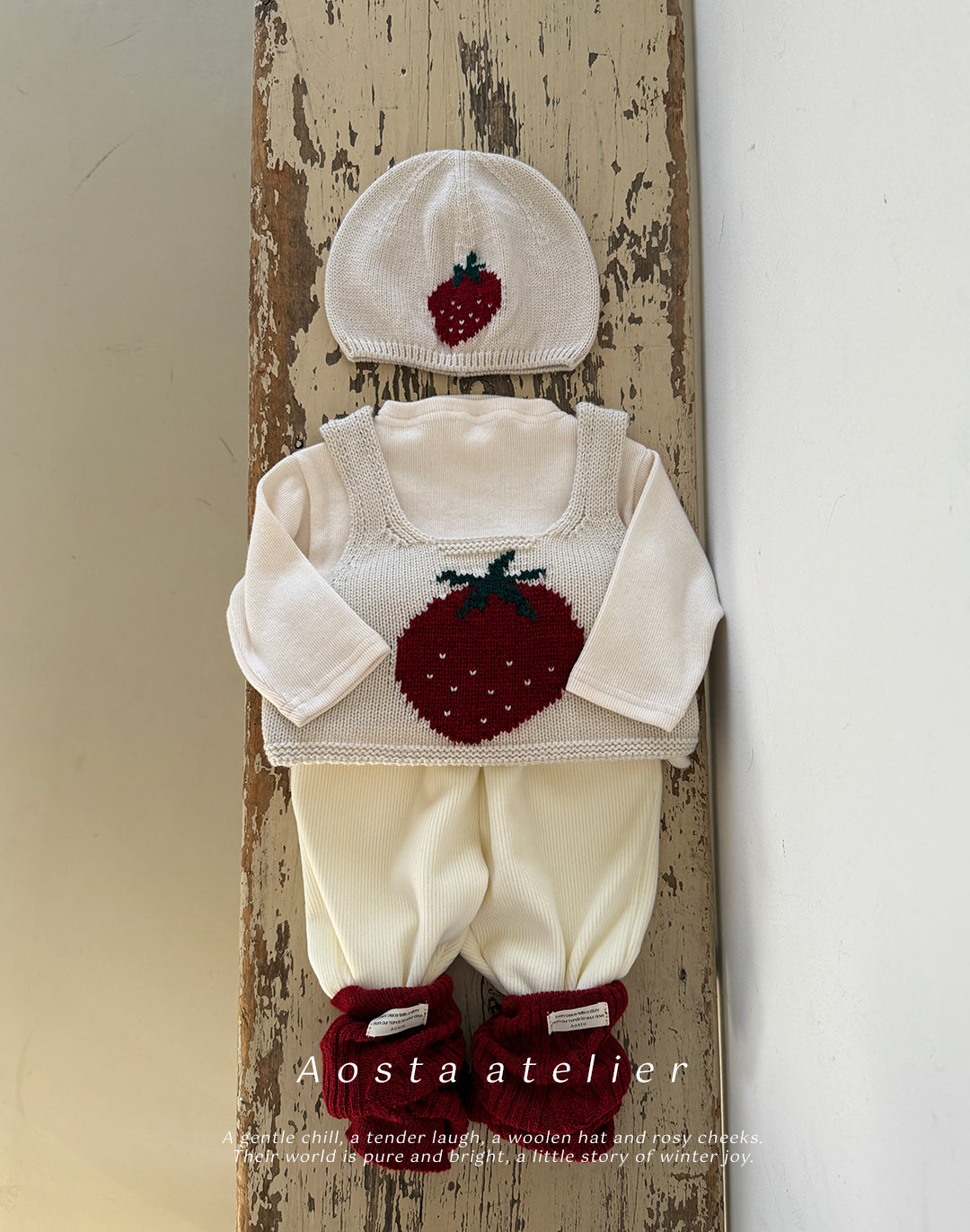 韓國童裝 25秋冬 | AO25410 Knit Strawberry Hat