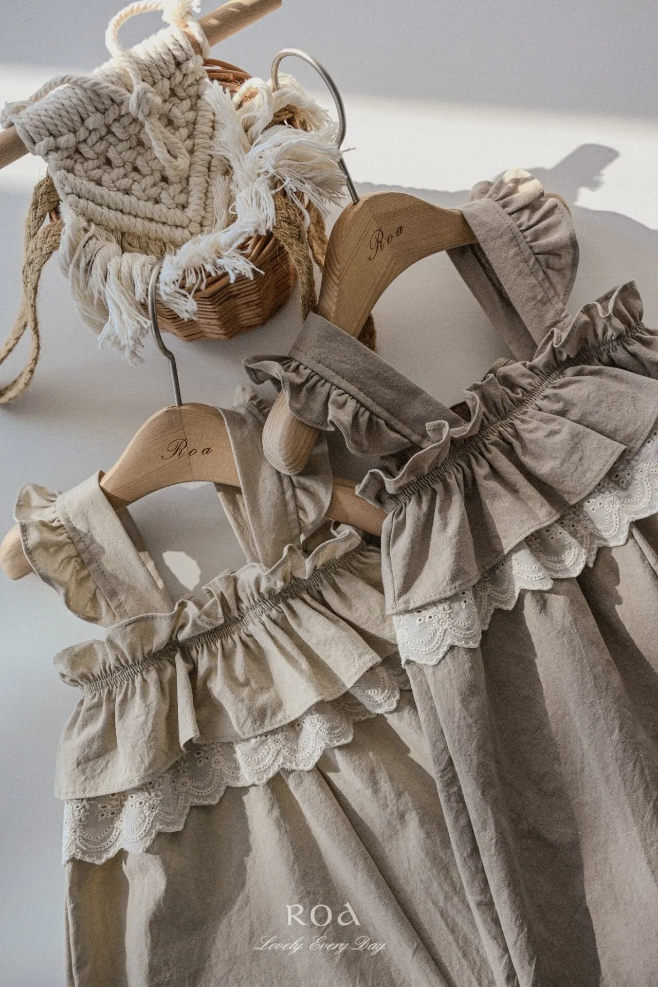 韓國童裝 26春 |   RO17 Lace Frill Suspender (80~120cm)