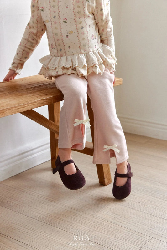 韓國童裝 26春 |   RO23 Ribbon Flare Pants (80~120cm)