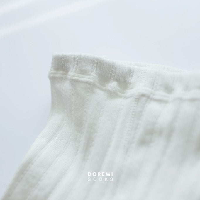 DOREMI SOCKS | Crop tights & Invisible Socks 短褲襪連短襪 (2組或之上減$10*) - FLO | FLOWERKKOCH 