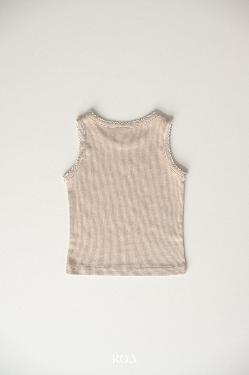 韓國童裝 26夏| RO23 Ribbon Embroidery Sleeveless T-shirt (90-120cm)