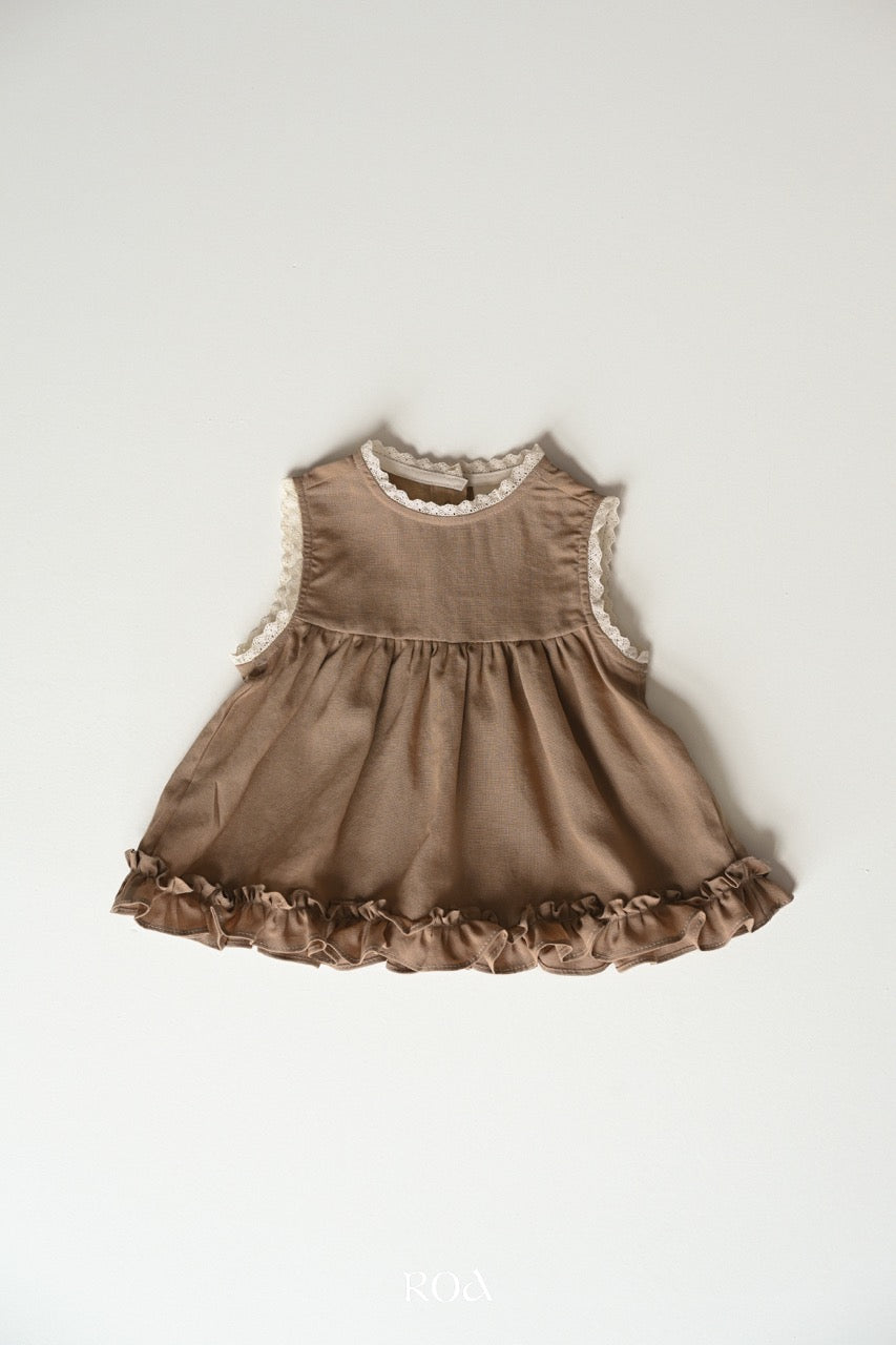 韓國童裝 26夏| RO17 Sleeveless Yoke Frill Blouse (90-120cm)