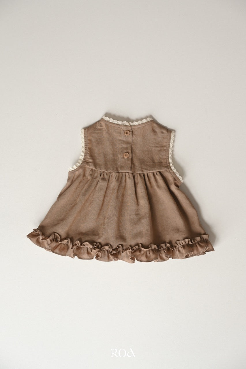 韓國童裝 26夏| RO17 Sleeveless Yoke Frill Blouse (90-120cm)
