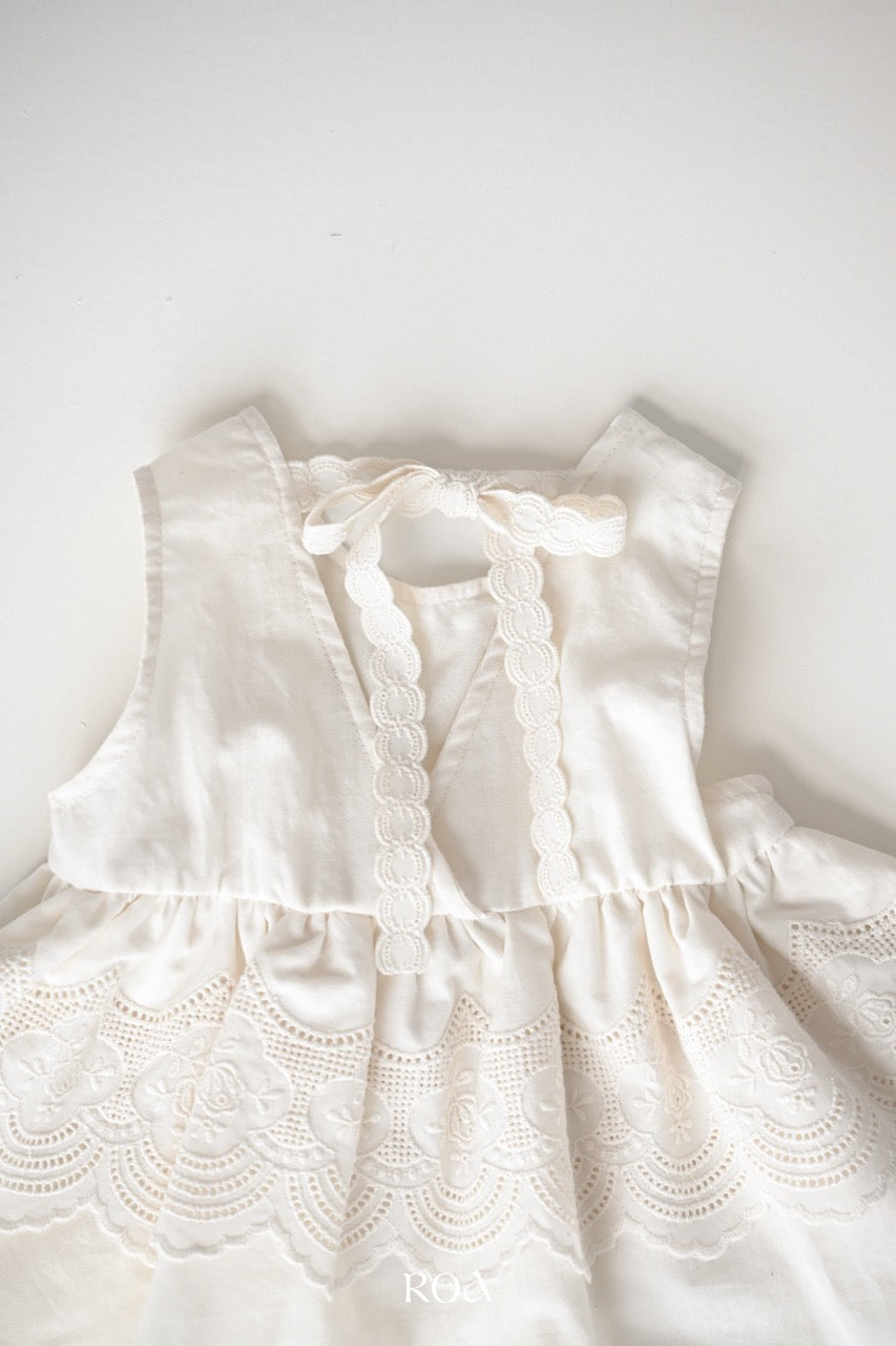 韓國童裝 26夏| RO07 Rose Embroidery Blouse (90-120cm)