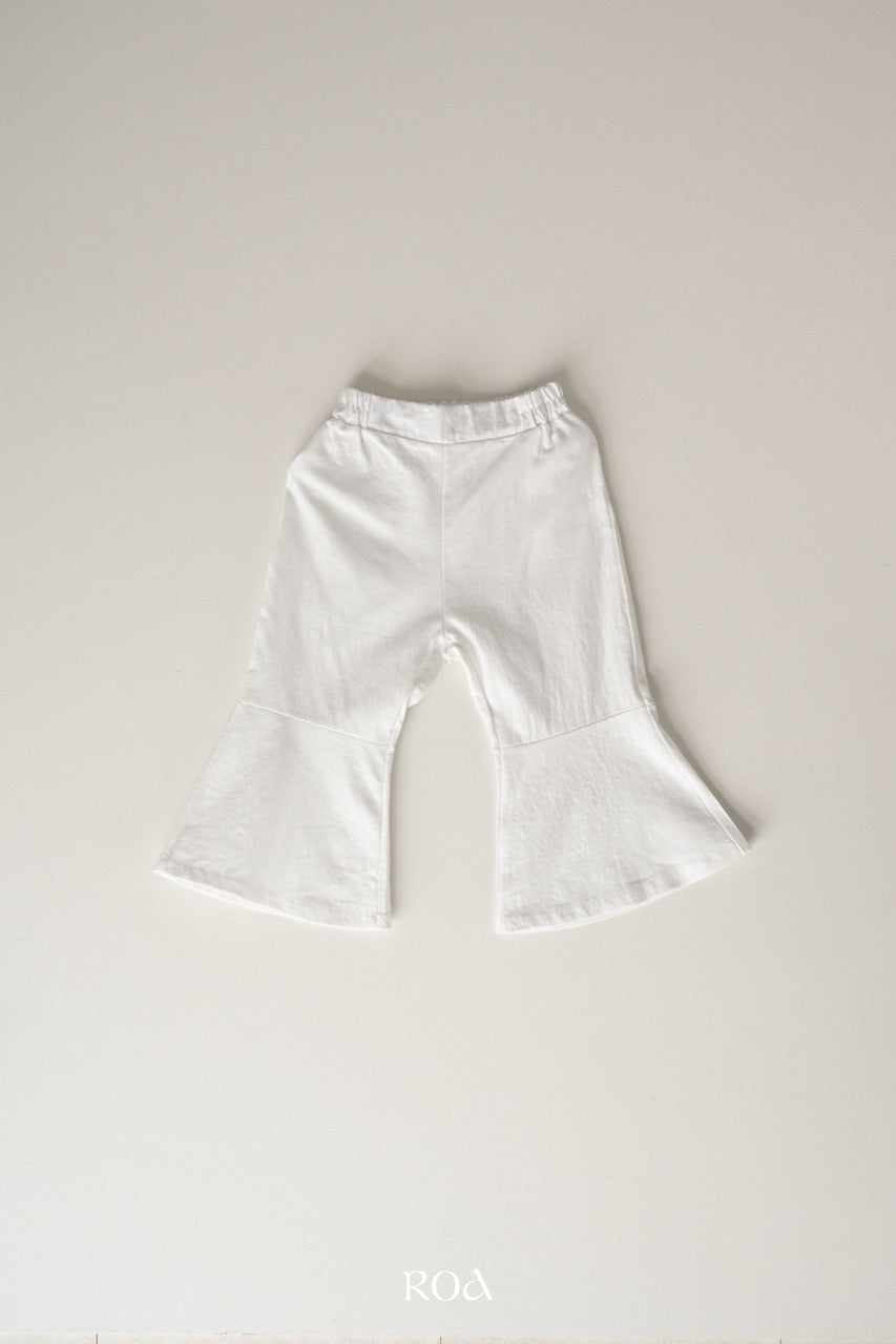 韓國童裝 26夏| RO30 Anthony Flare Pants (90-120cm)