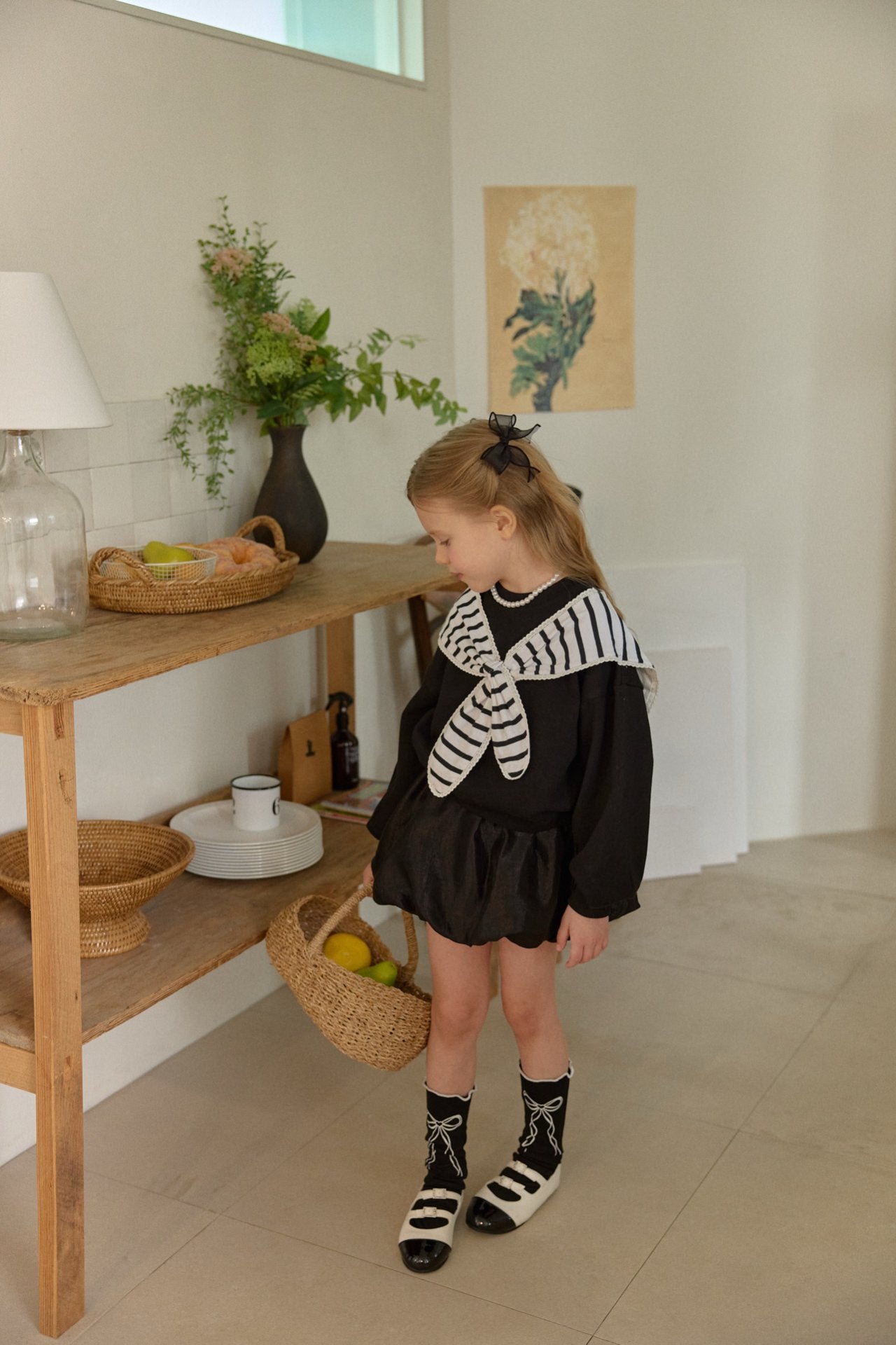 韓國童裝 26春 | BB26102 黑白條紋水手領上衣 | 花苞裙