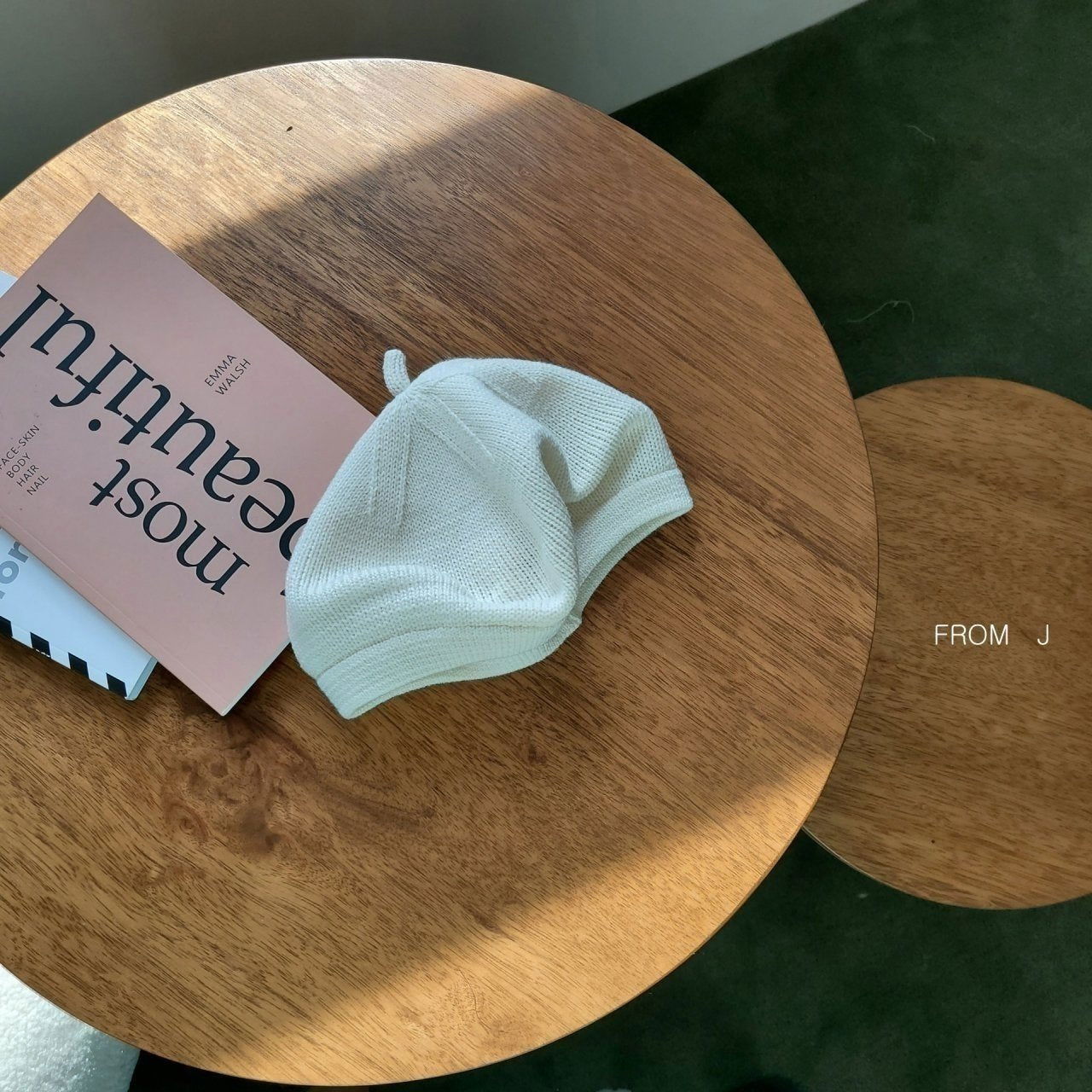 From J Knit beret - FLO | FLOWERKKOCH 