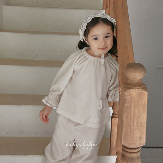 現貨▷ 韓國童裝 秋冬| Hibyebebe LACE COMFY SET (110) - FLO | FLOWERKKOCH 