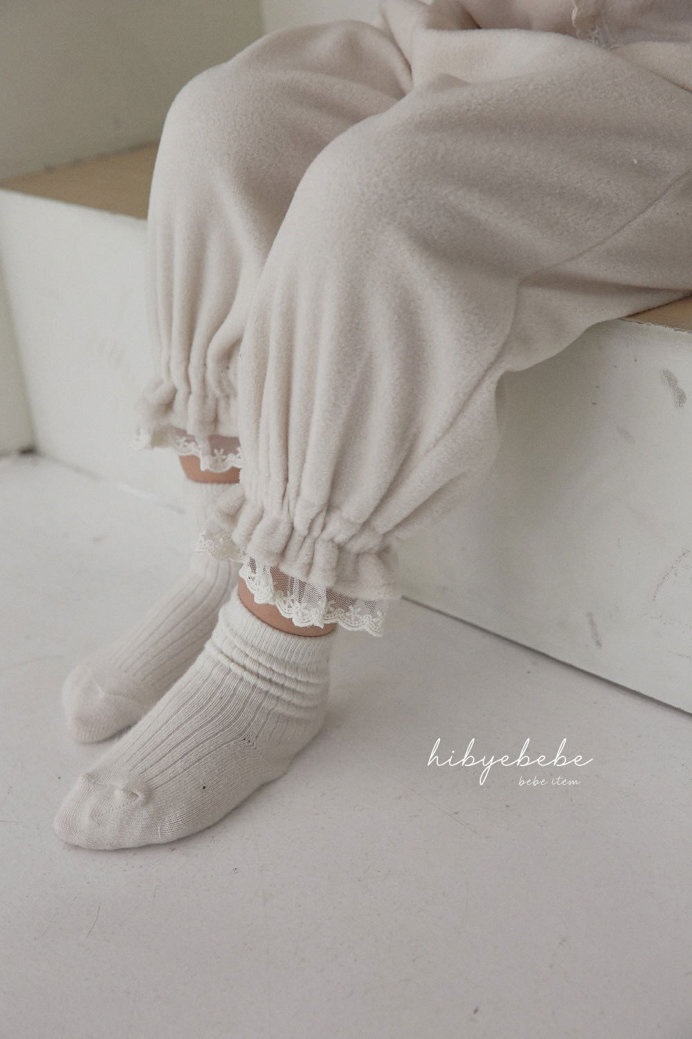 現貨▷ 韓國童裝 秋冬| Hibyebebe LACE COMFY SET (110) - FLO | FLOWERKKOCH 