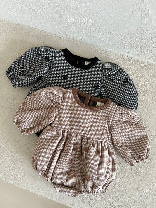 韓國童裝 25秋冬 | LA25417 Embroidery Baby Suit