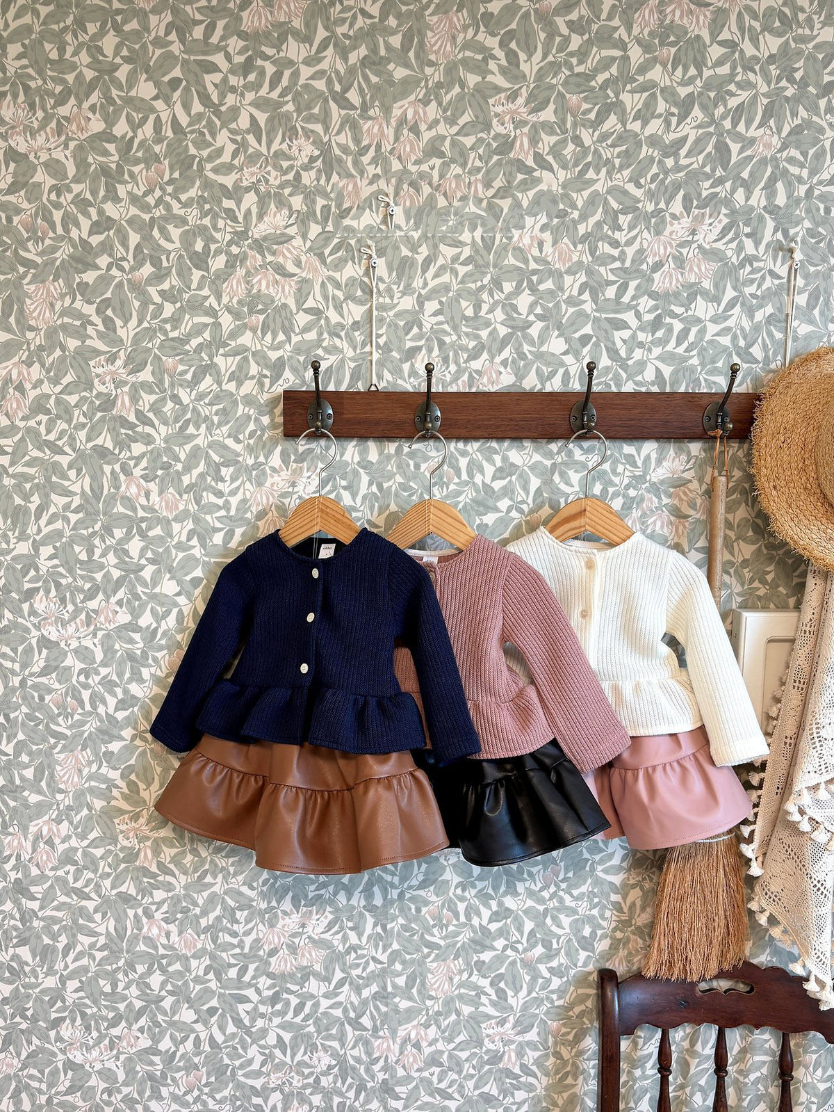 韓國童裝 26秋| OH10 Leather Shirring Skirt 半身裙