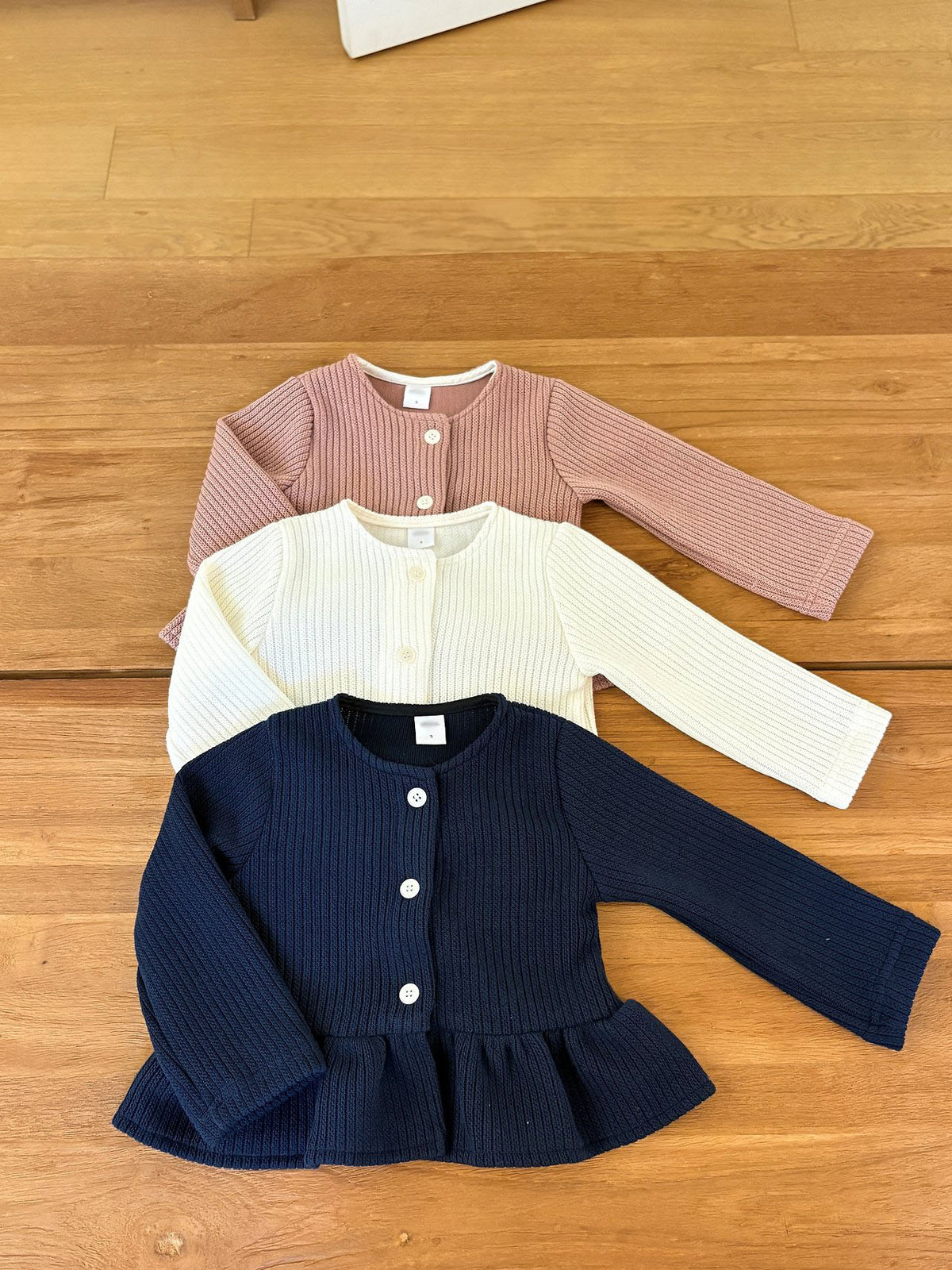 韓國童裝 26秋| OH09 Embo Frill Cardigan 外套
