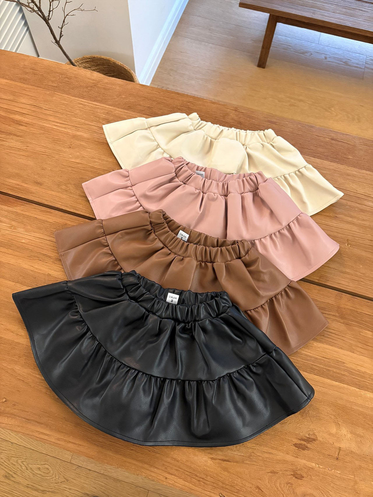 韓國童裝 26秋| OH10 Leather Shirring Skirt 半身裙