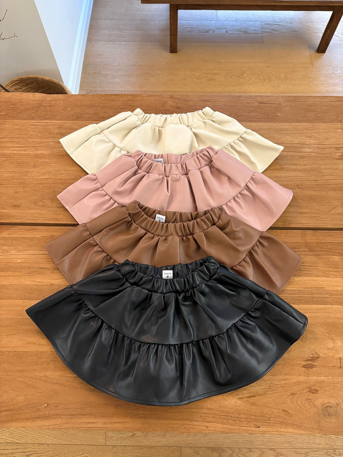 韓國童裝 26秋| OH10 Leather Shirring Skirt 半身裙