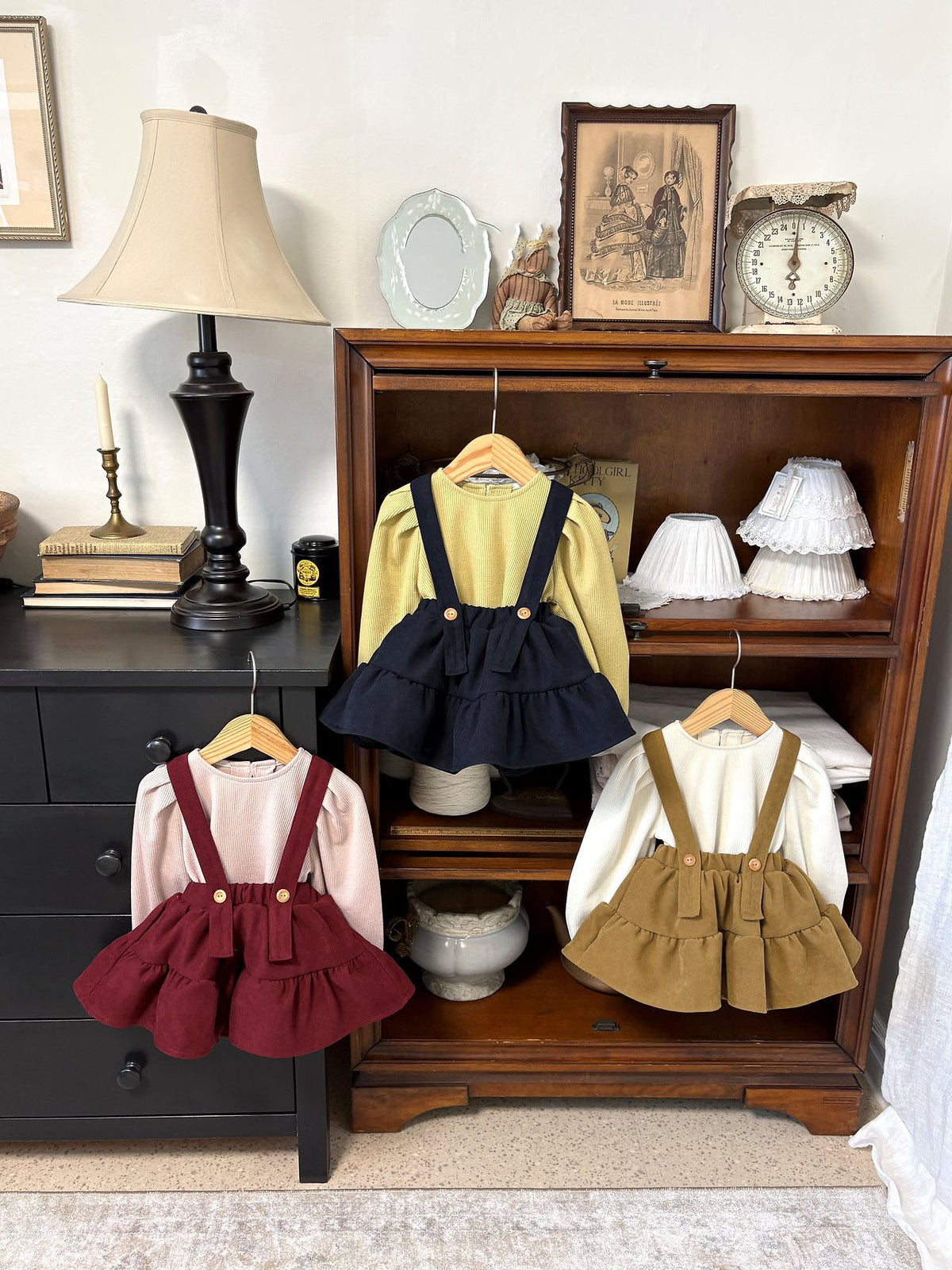 韓國童裝 26秋| OH02 雙層荷葉邊復古燈芯絨吊帶裙 Frill Shirring Skirt Pants 裙子