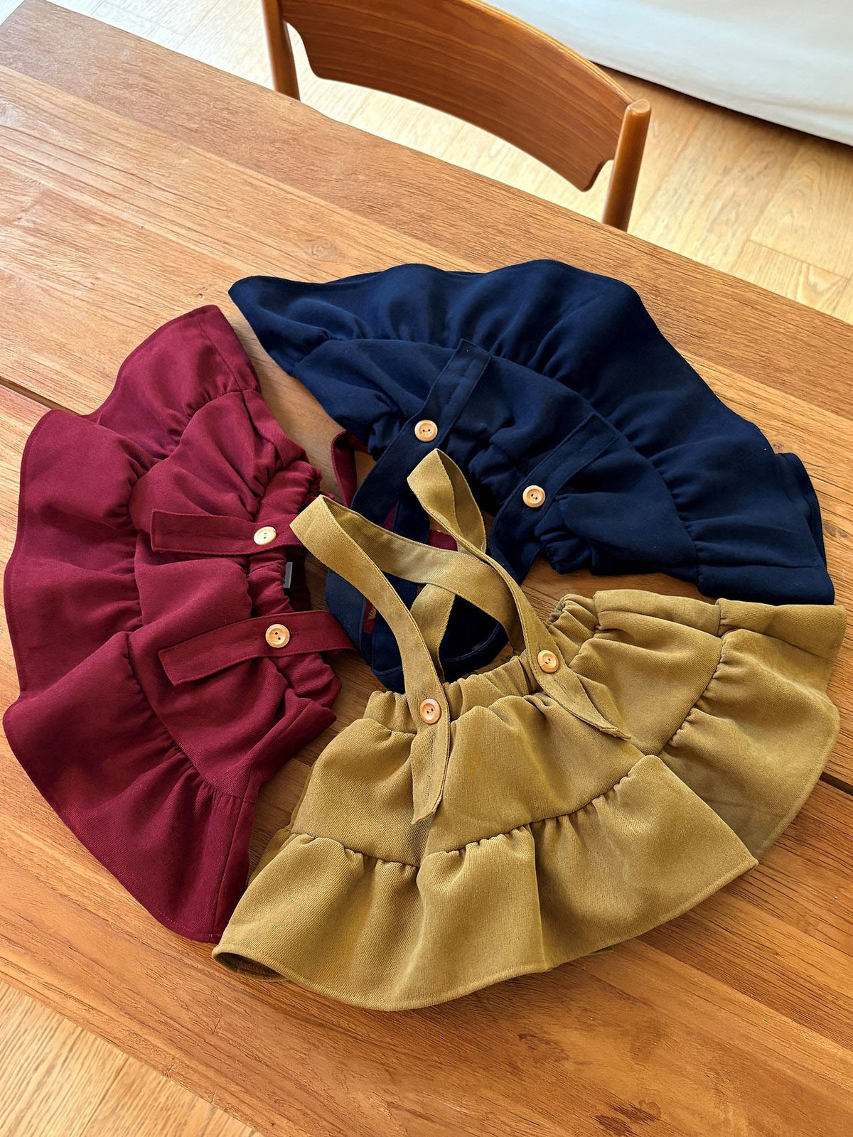 韓國童裝 26秋| OH02 雙層荷葉邊復古燈芯絨吊帶裙 Frill Shirring Skirt Pants 裙子
