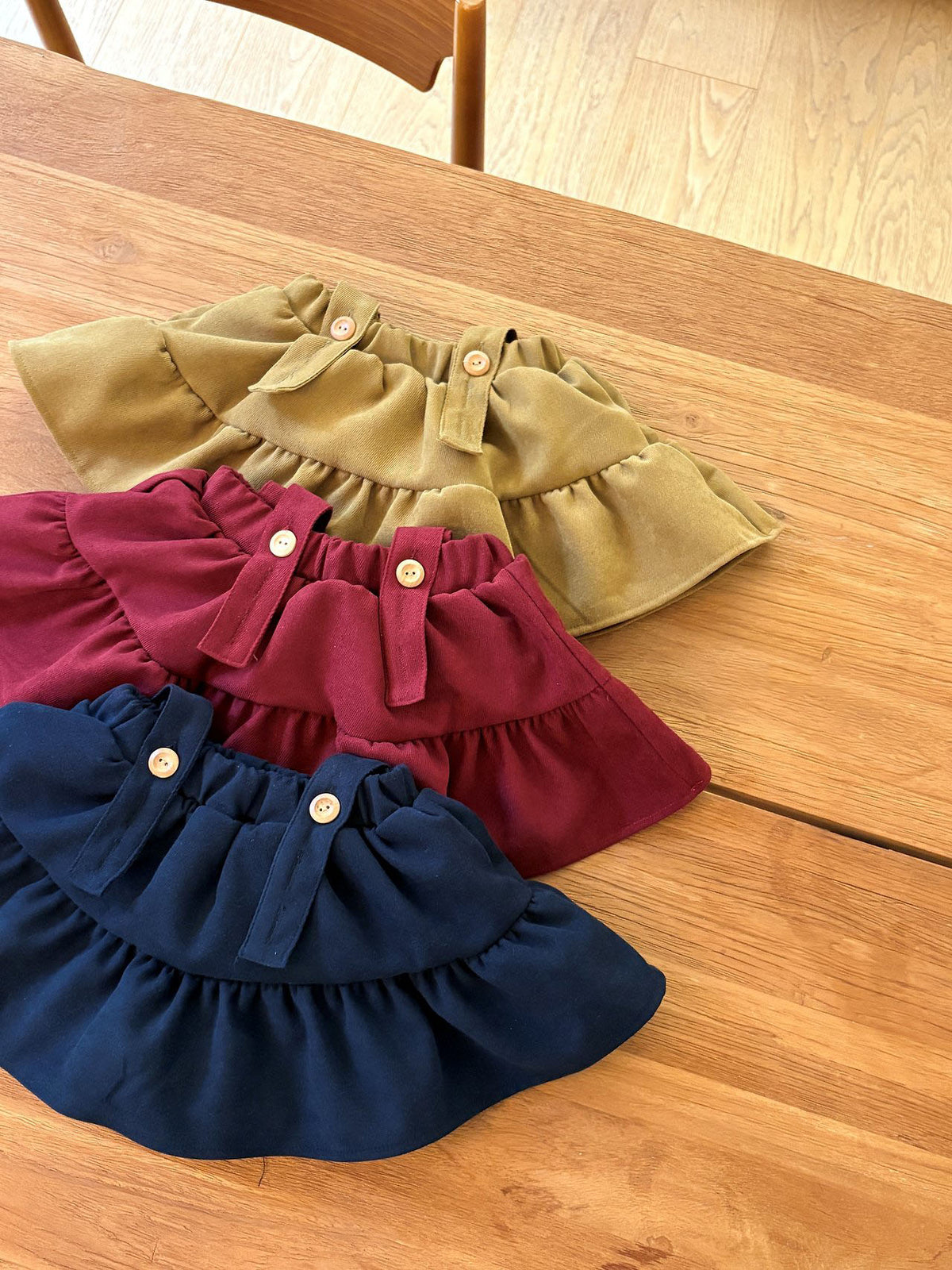 韓國童裝 26秋| OH02 雙層荷葉邊復古燈芯絨吊帶裙 Frill Shirring Skirt Pants 裙子