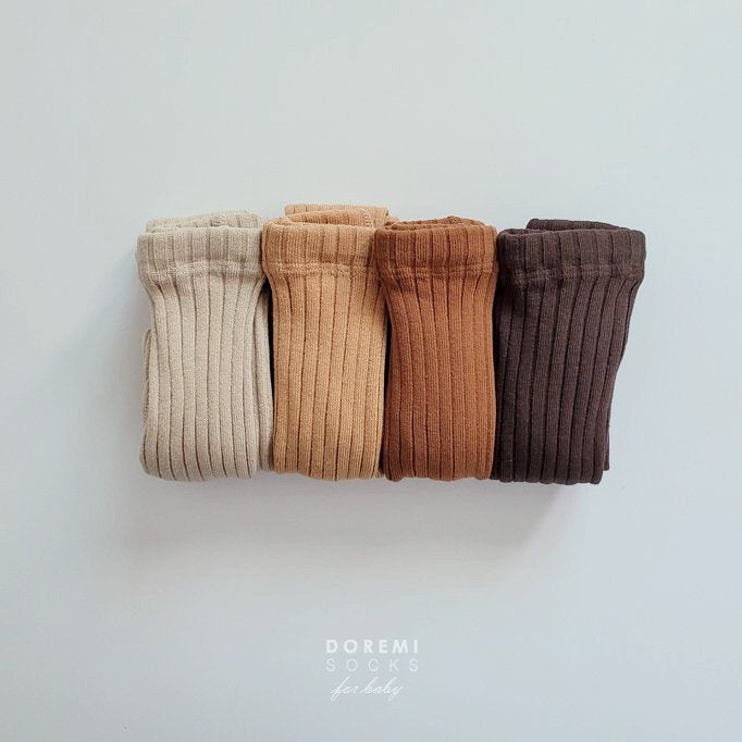 26FW | 秋冬必買 Ribbed Tights 直紋褲襪