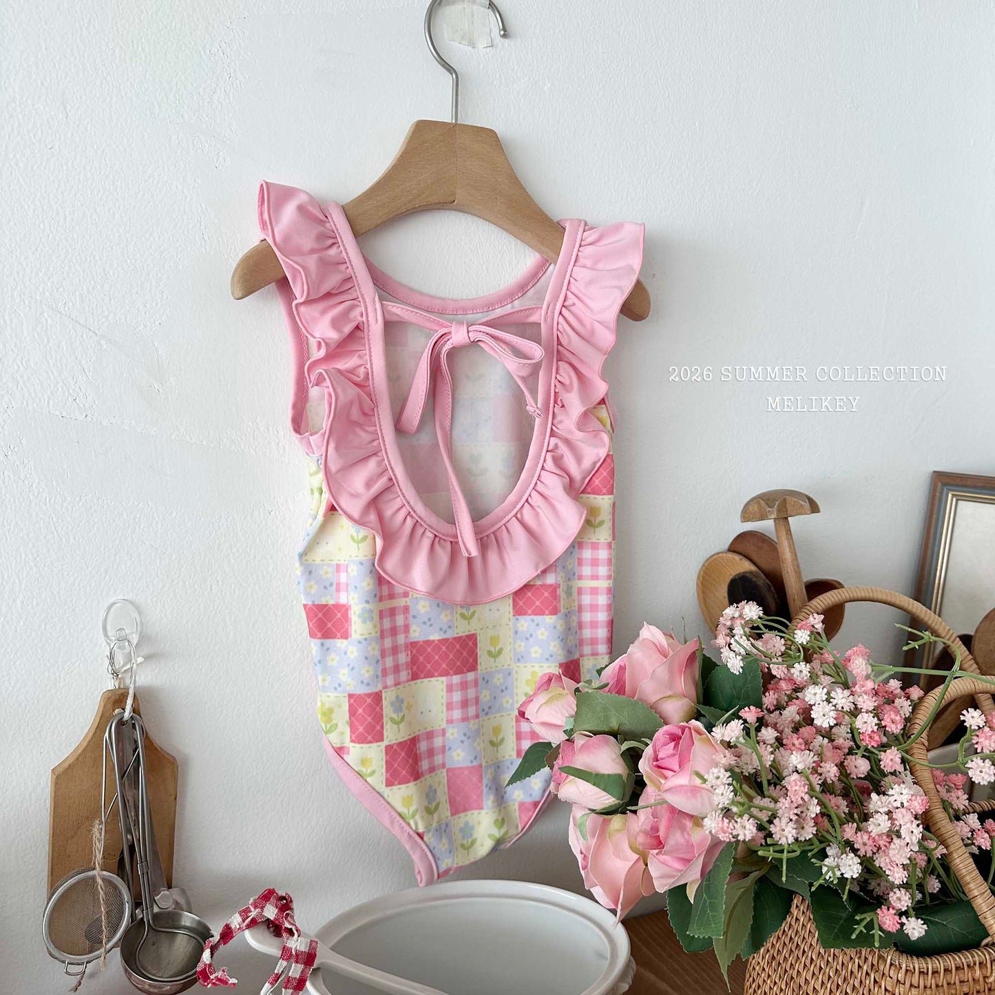 韓國童裝 26夏| ME56 Garden Frill Swimsuit 花園荷葉邊連身泳裝 (90-130cm)