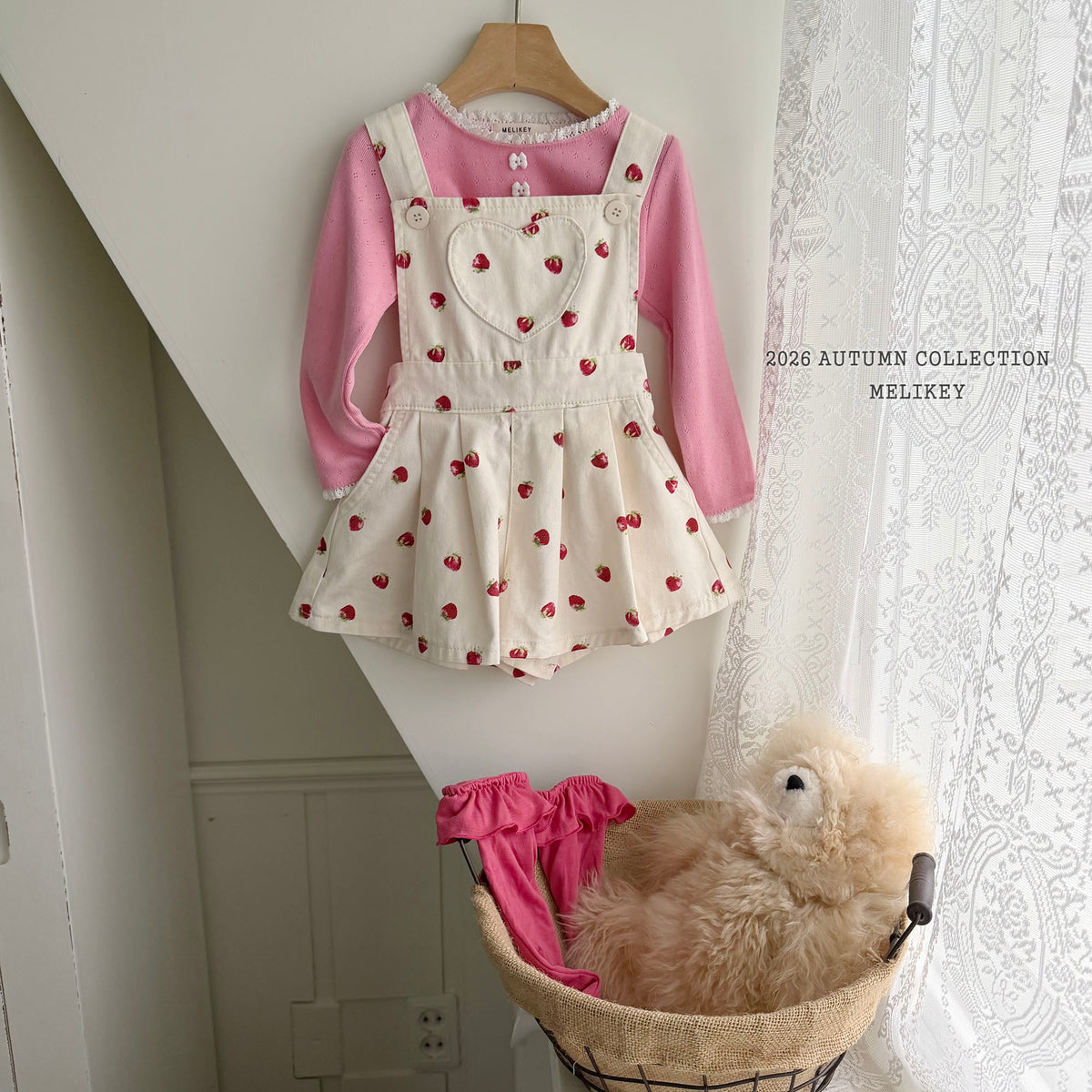 韓國童裝 26秋| ME54 Strawberry Heart Overalls 吊帶褲 (80-140)