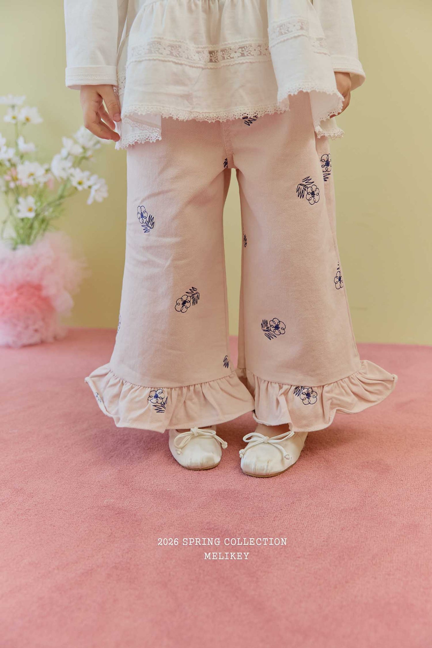 韓國童裝 26春 |ME26155 Embroidery Frill Pants