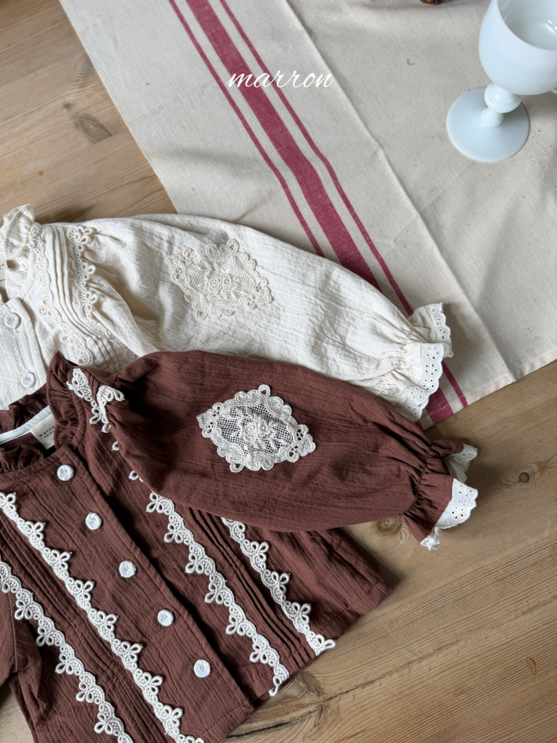 韓國童裝 26秋| MA17 Motive Blouse 上衣