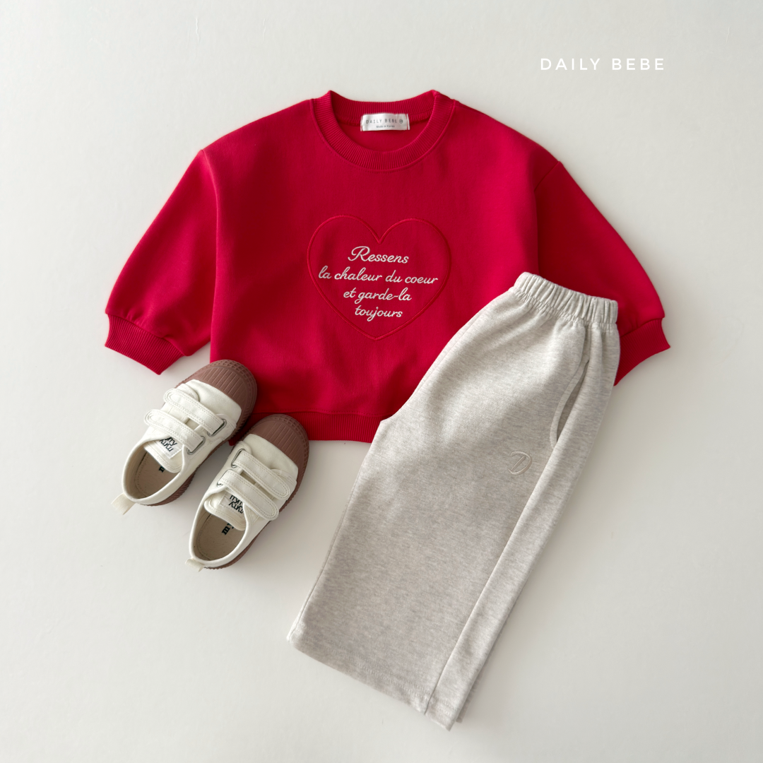 韓國童裝 26秋| DD19 Heart Embroidery Sweatshirt 衛衣
