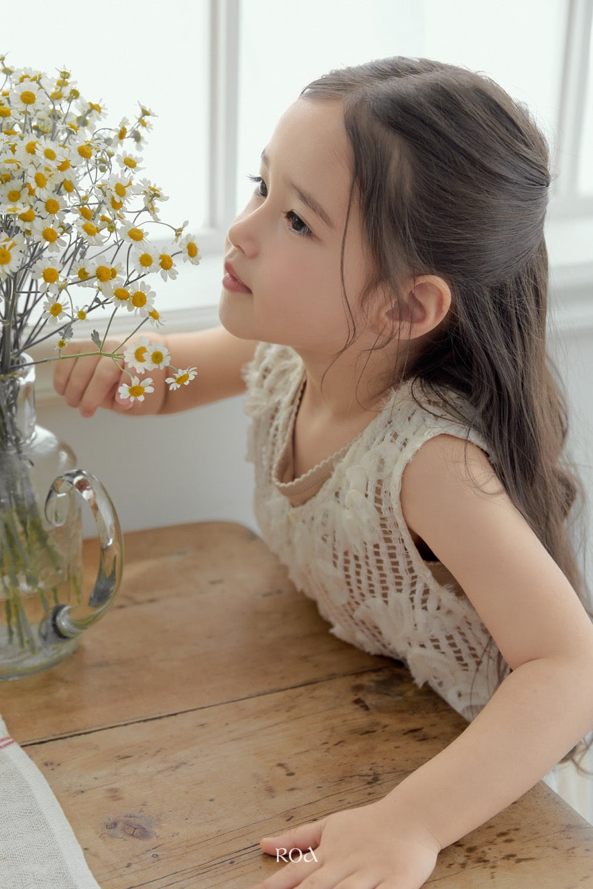 韓國童裝 26夏| RO21 Pure Lace Vest (90-120cm)