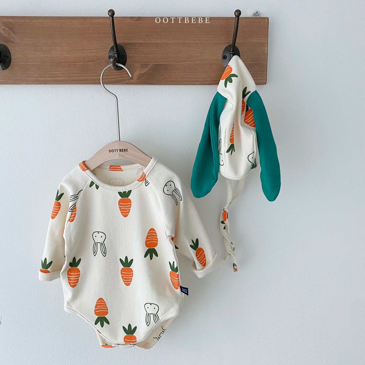 韓國童裝 | OT25111 Carrot Buuny Set (with Bonnet)