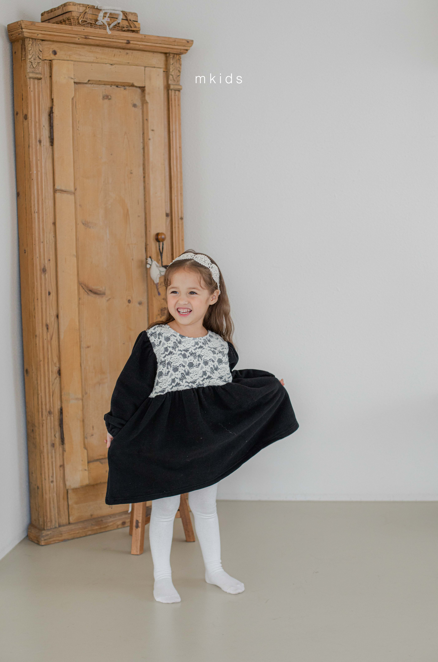 韓國童裝 25秋冬 | MD25439 Lace Kids OPS