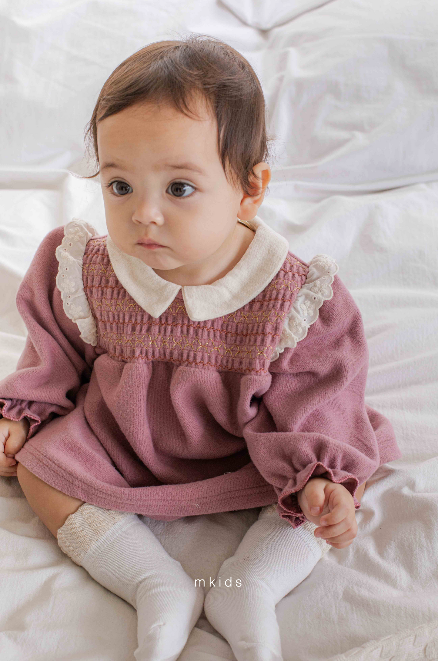 韓國童裝 25秋冬 | MD25438 Lace Embroidery Kids OPS