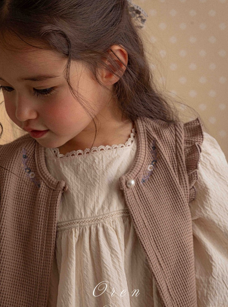 韓國童裝 26春 |  OR73 Emma Embroidered Vest (85~120cm)