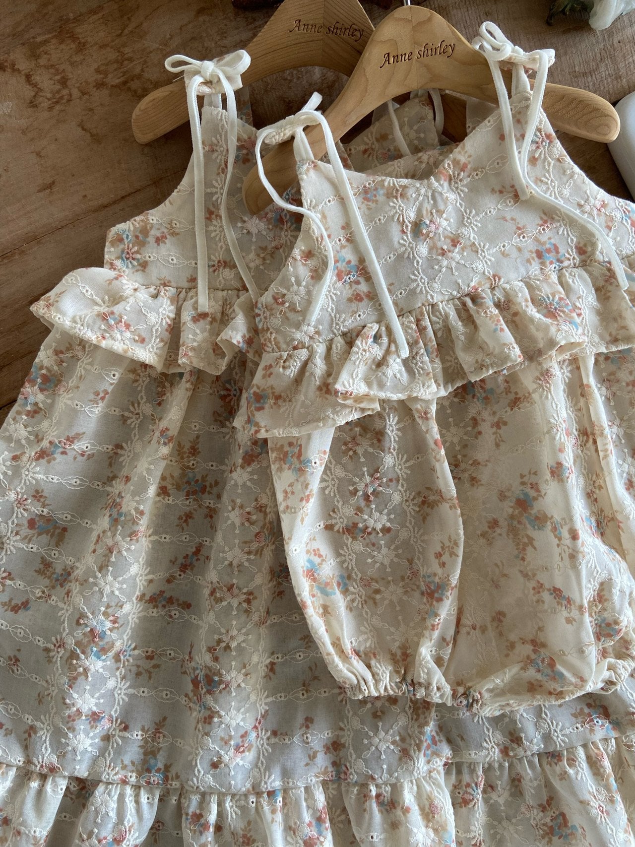 韓國童裝 26夏| AN03 Blanc Floral Ruffle Baby Suit 親子裝