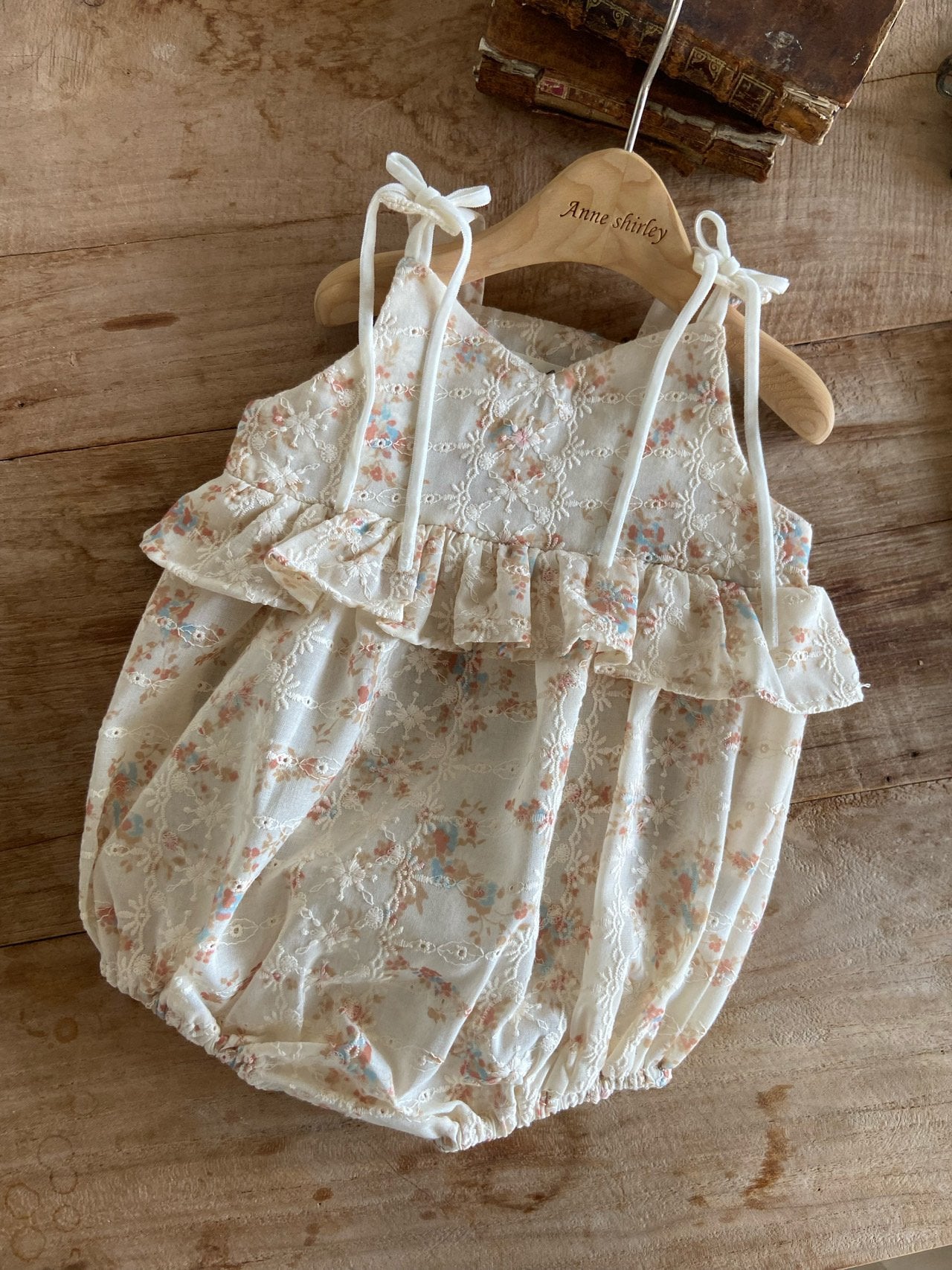 韓國童裝 26夏| AN03 Blanc Floral Ruffle Baby Suit 親子裝