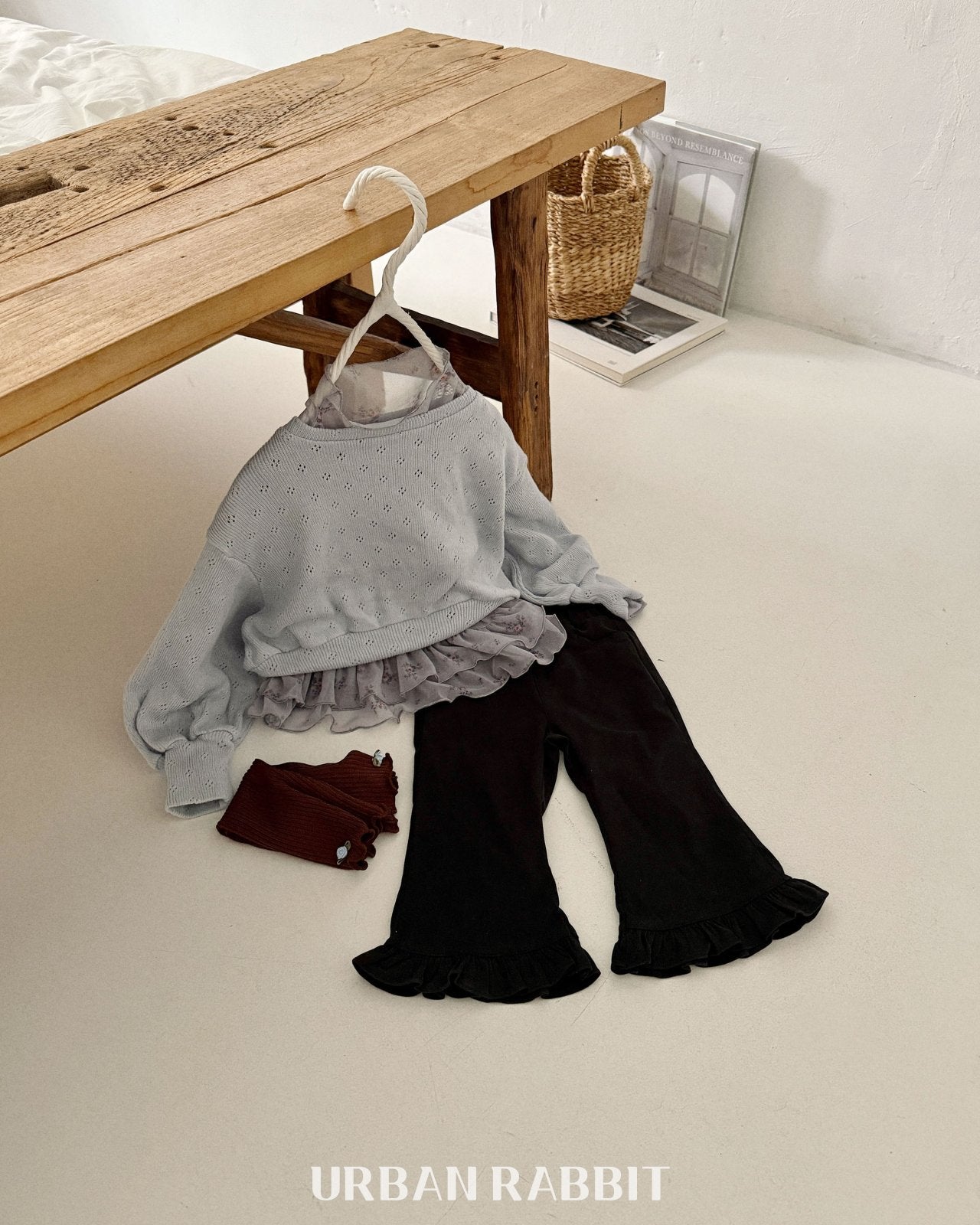 韓國童裝 25秋 | UR25308 Eyelet top