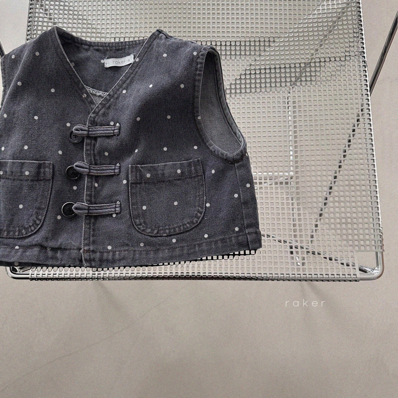 韓國童裝 26春 | RA15 Button-Loop Vest (80-130cm)