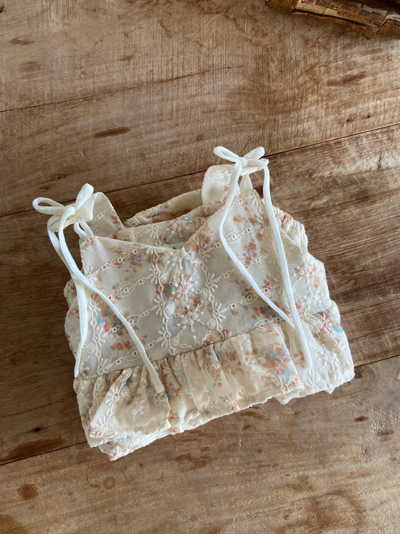 韓國童裝 26夏| AN03 Blanc Floral Ruffle Baby Suit 親子裝