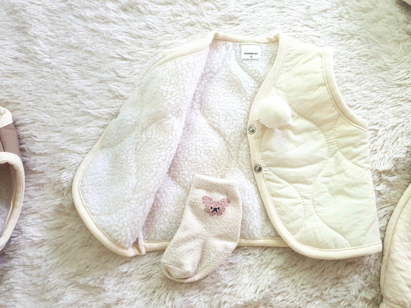 現貨▷ 2024秋 | fafa 精選款式 Baby Vest with Bear Bear Socks Set