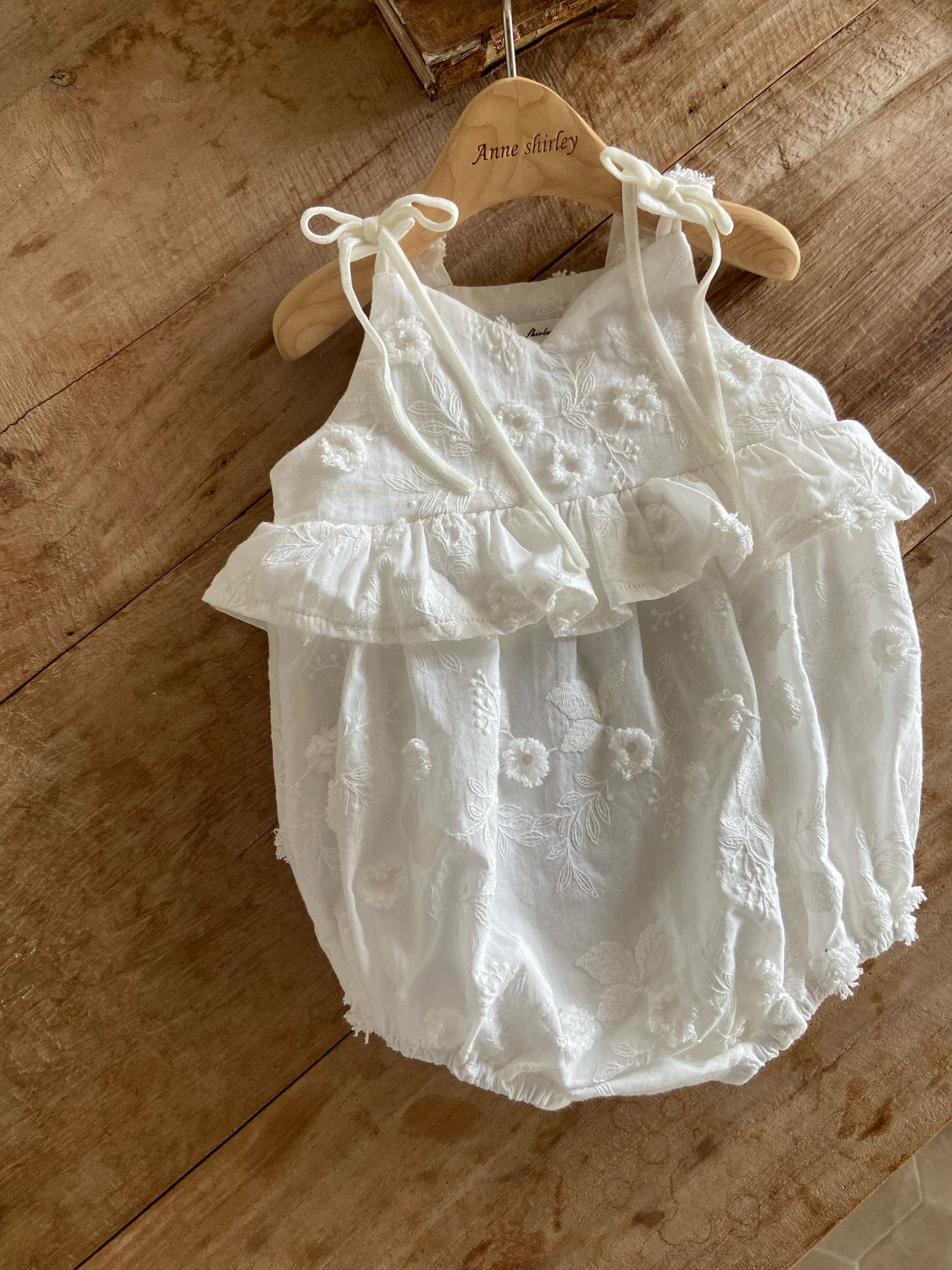 韓國童裝 26夏| AN03 Blanc Floral Ruffle Baby Suit 親子裝