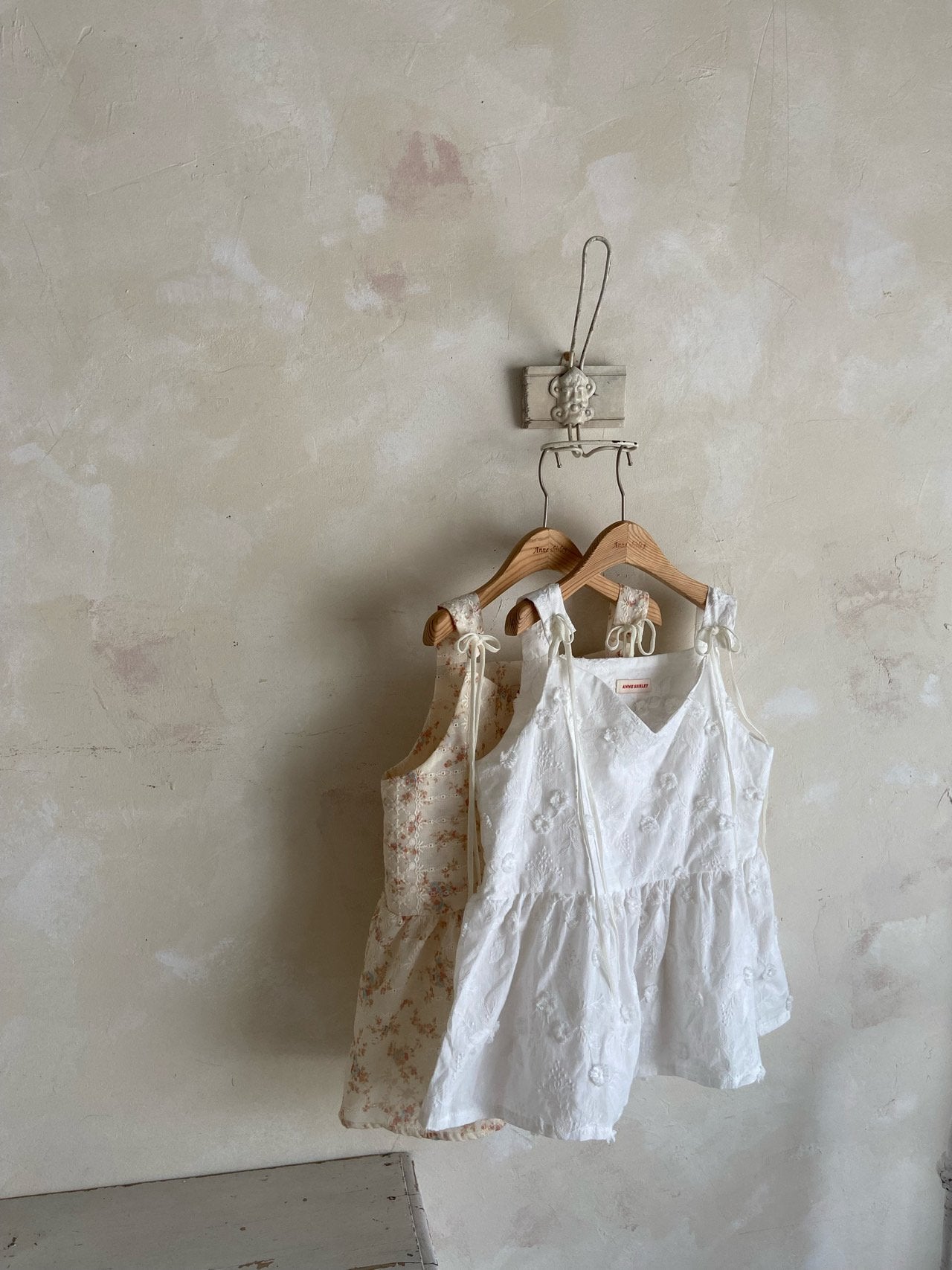 韓國童裝 26夏| AN01 Blanc Floral MOM Blouse 親子裝