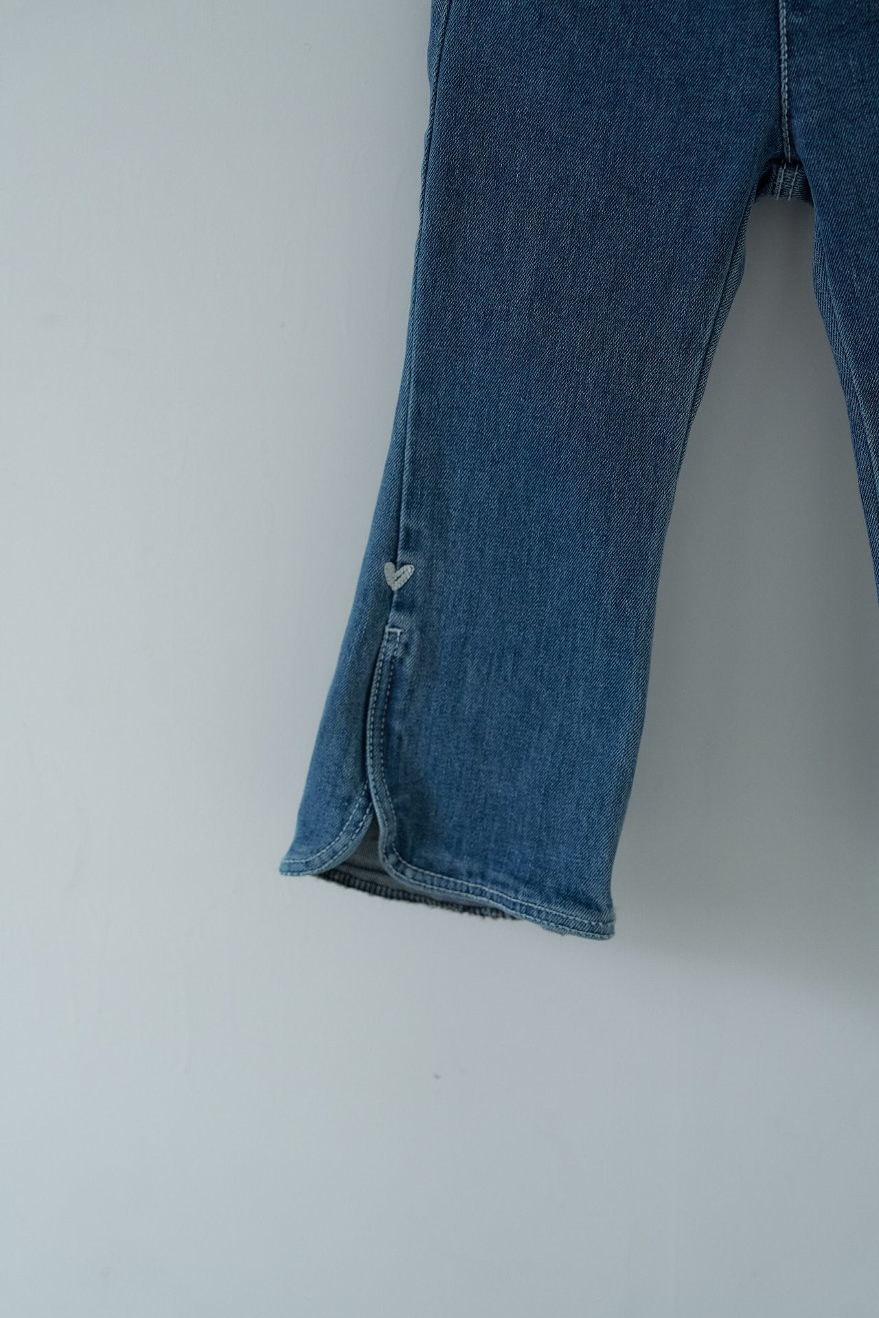 韓國童裝 26春| MN26118 Bootcut Jeans