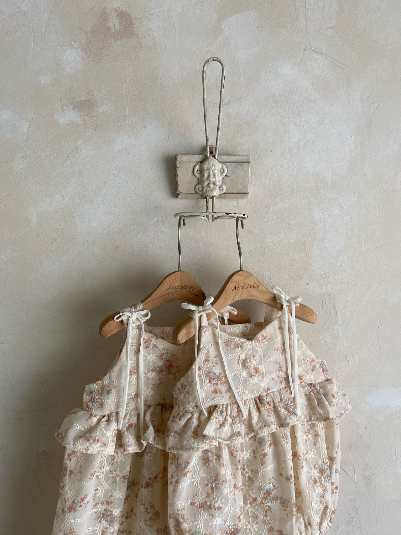 韓國童裝 26夏| AN03 Blanc Floral Ruffle Baby Suit 親子裝