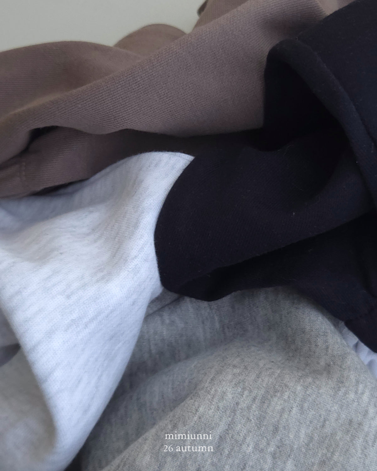 26FW| 必買 1+1  Easy Play Pants \\2件同款只需要1件價錢//